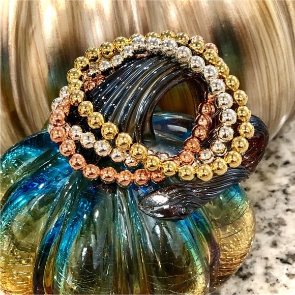 Holiday Bracelet Sale - Buy 2 get 1 FREE + Discount Shipping - Picture 3 of 8